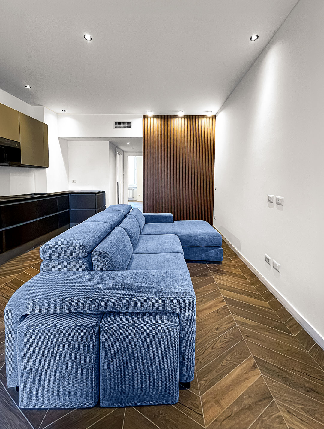 Trilocale spazioso raffinato, Milano