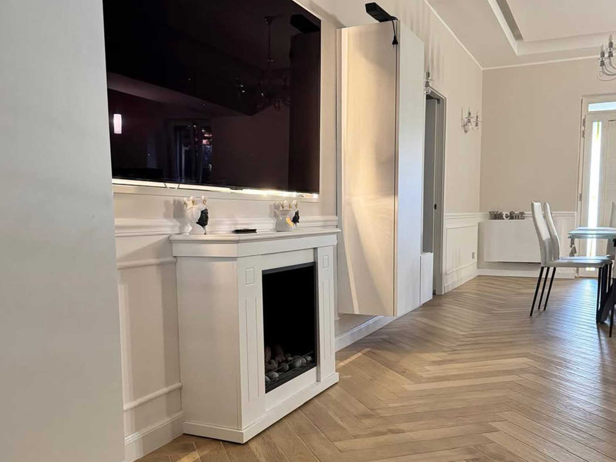Pavimento a spina e finiture delle pareti di un interno del portfolio HMD